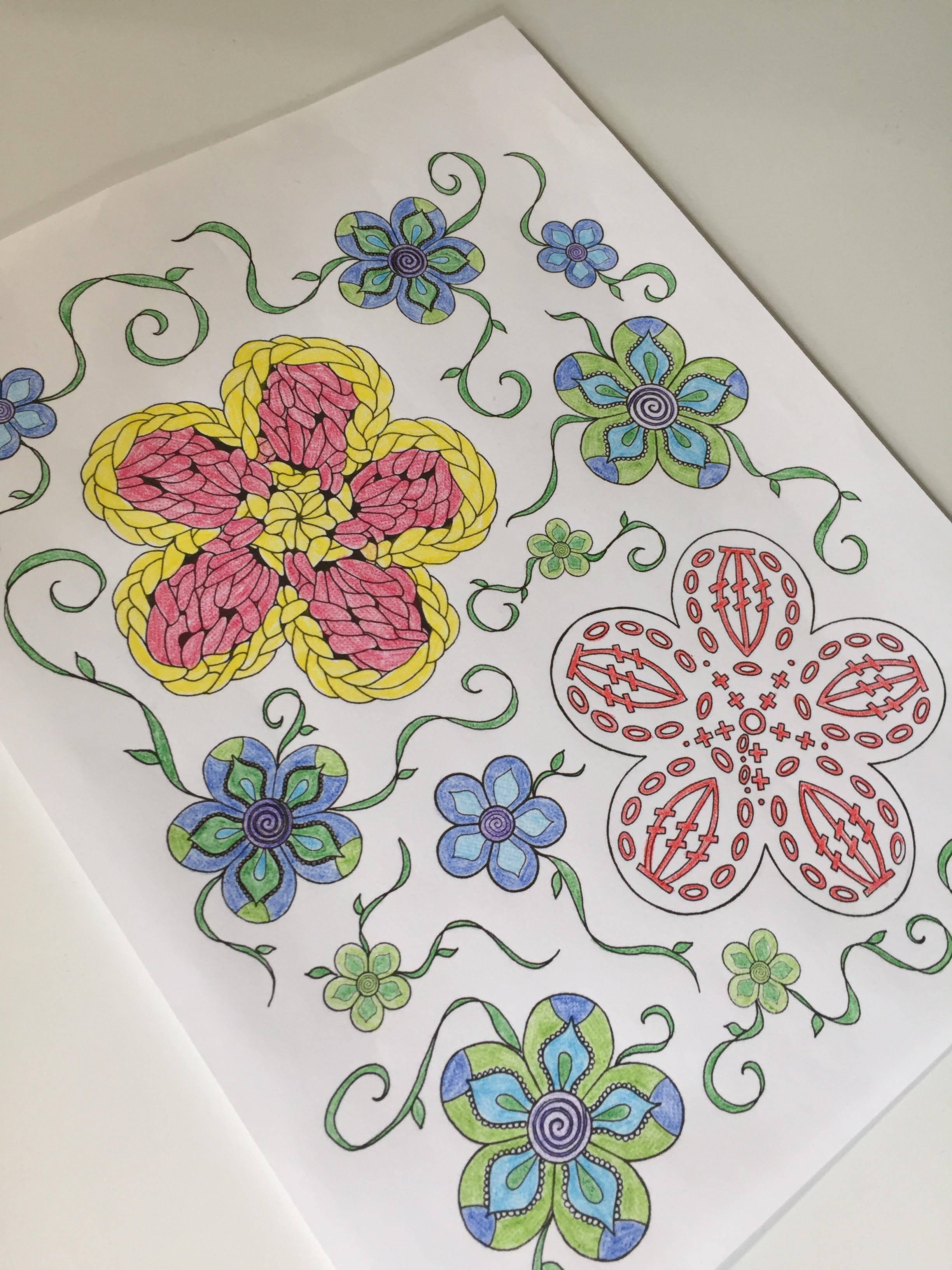 Free crochet coloring pages