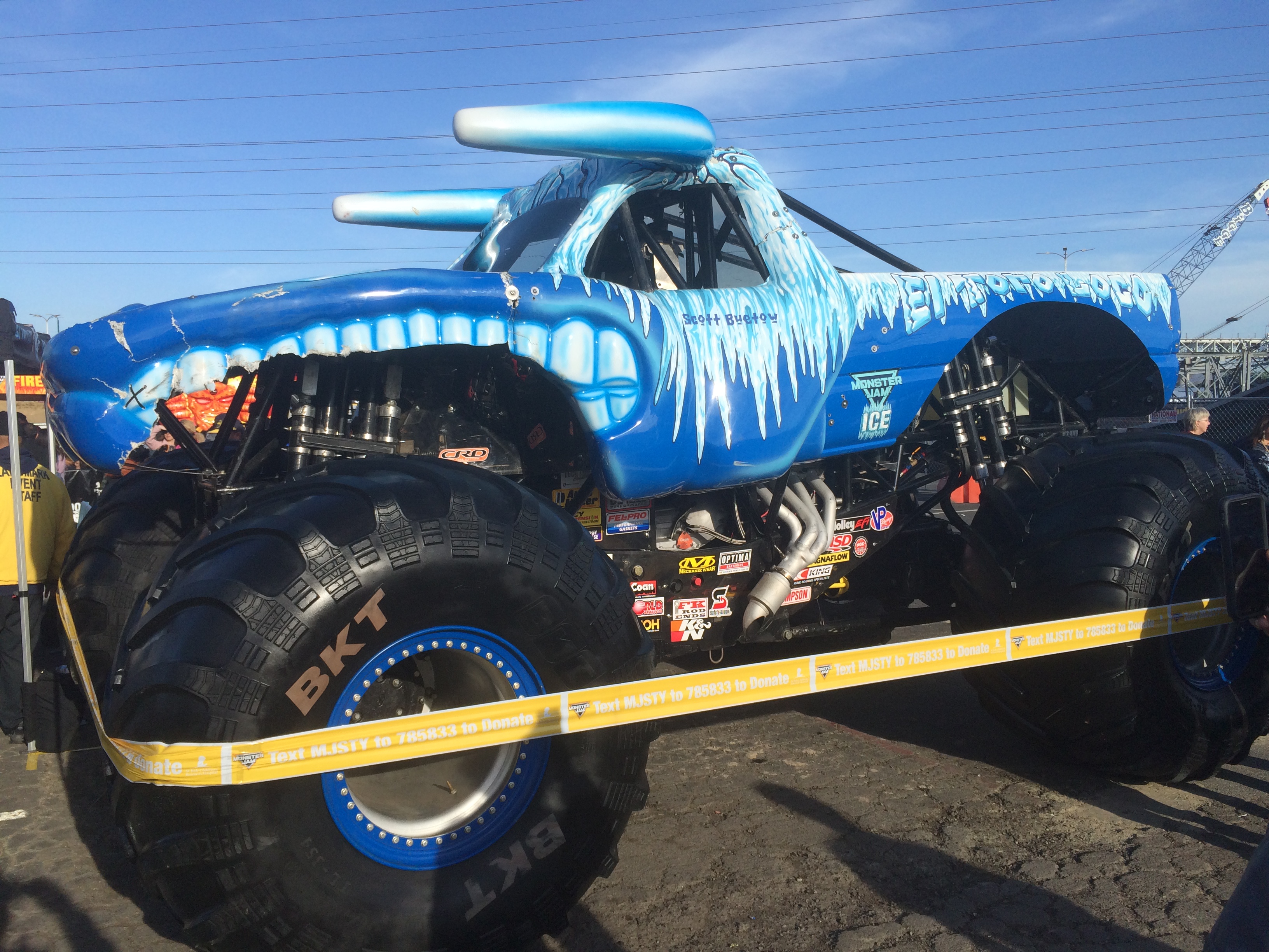 Fileel toro loco ice monster truckjpg