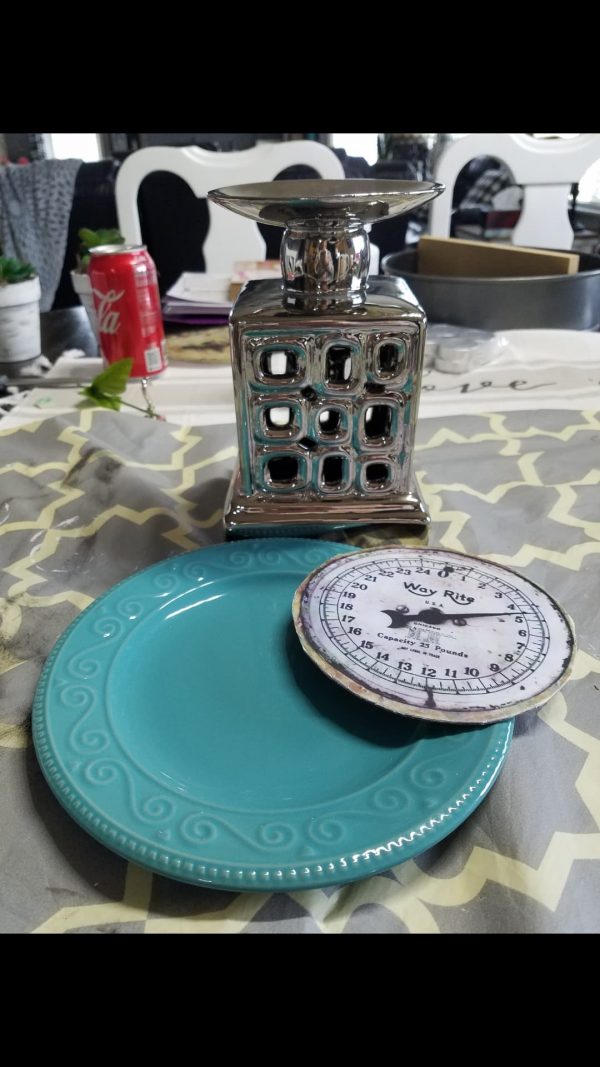 Diy vintage farmhouse kitchen scales â