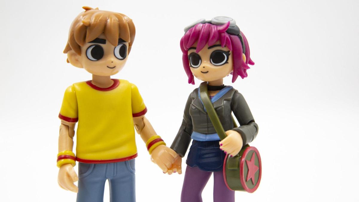 Bryan lee omalley introduces new ish scott pilgrim figures