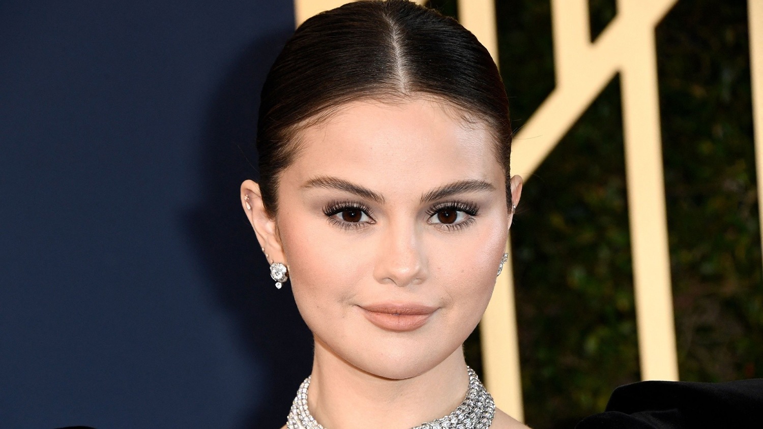 Selena gomez hits back at body