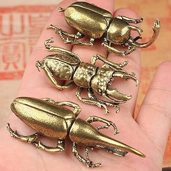 Hwojjha solid copper simulation beetle decorations brass taurus insect miniature figurines long horn bug desk decoration crafts gift brass tea insects home living room ornaments home kitchen
