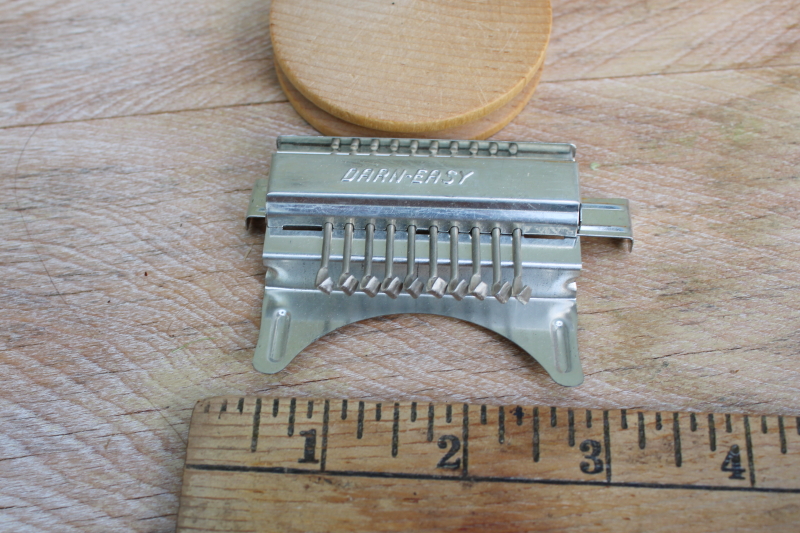 Vintage darn easy hand weaving mini loom darner for visible patching mending embellishment