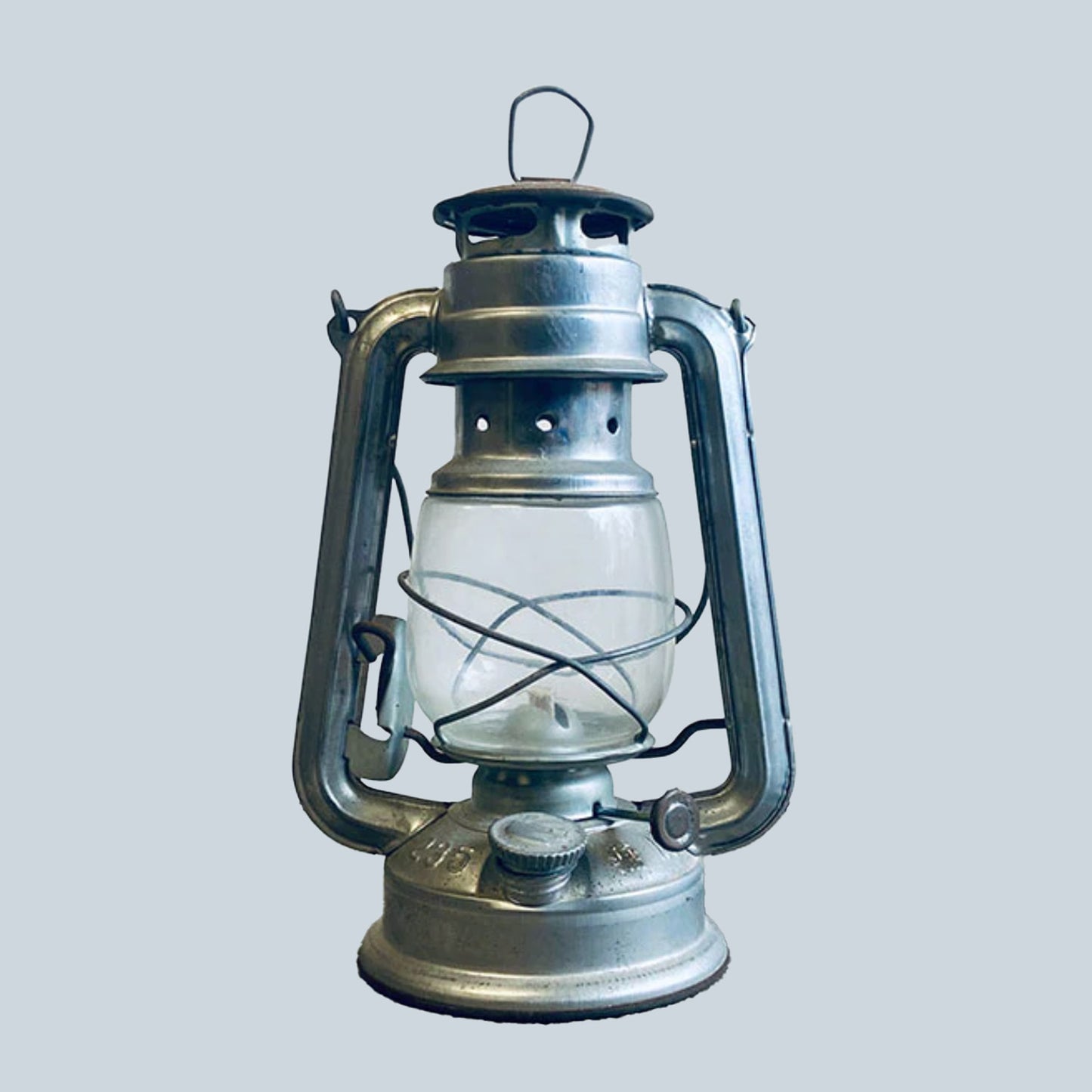 Vintage swallow brand petrol lamp china metal â oblomov art